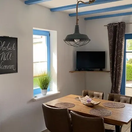 Ferienhaus Am Yachthafen 2